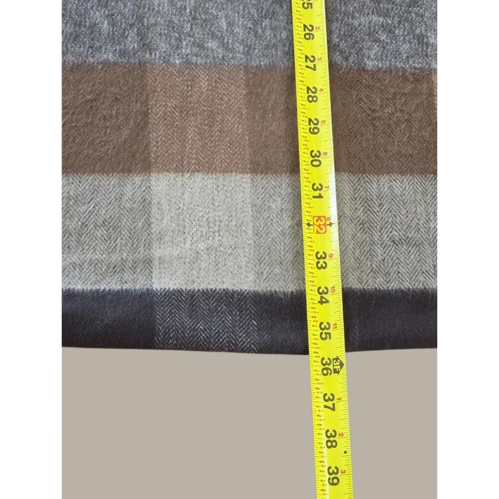V. FRAAS neutral colored
